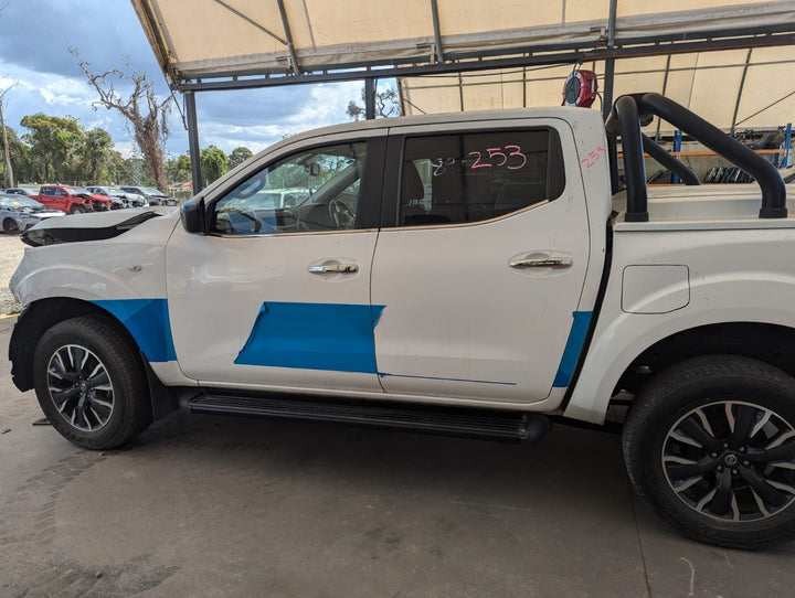 2020 Nissan Navara D23 ST