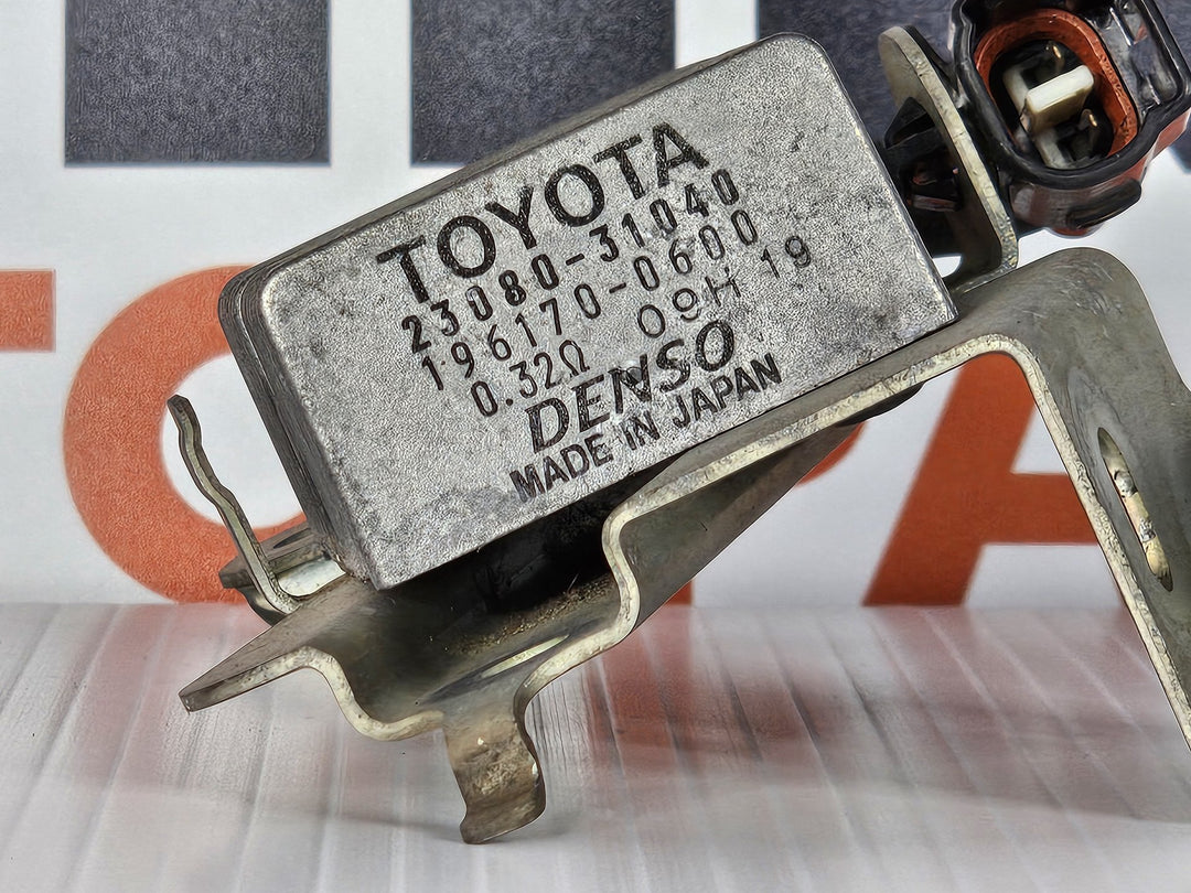 2006 Lexus IS300 GSE20R F Sport  Petrol Manual - Fuel Pump Relay 2308031040