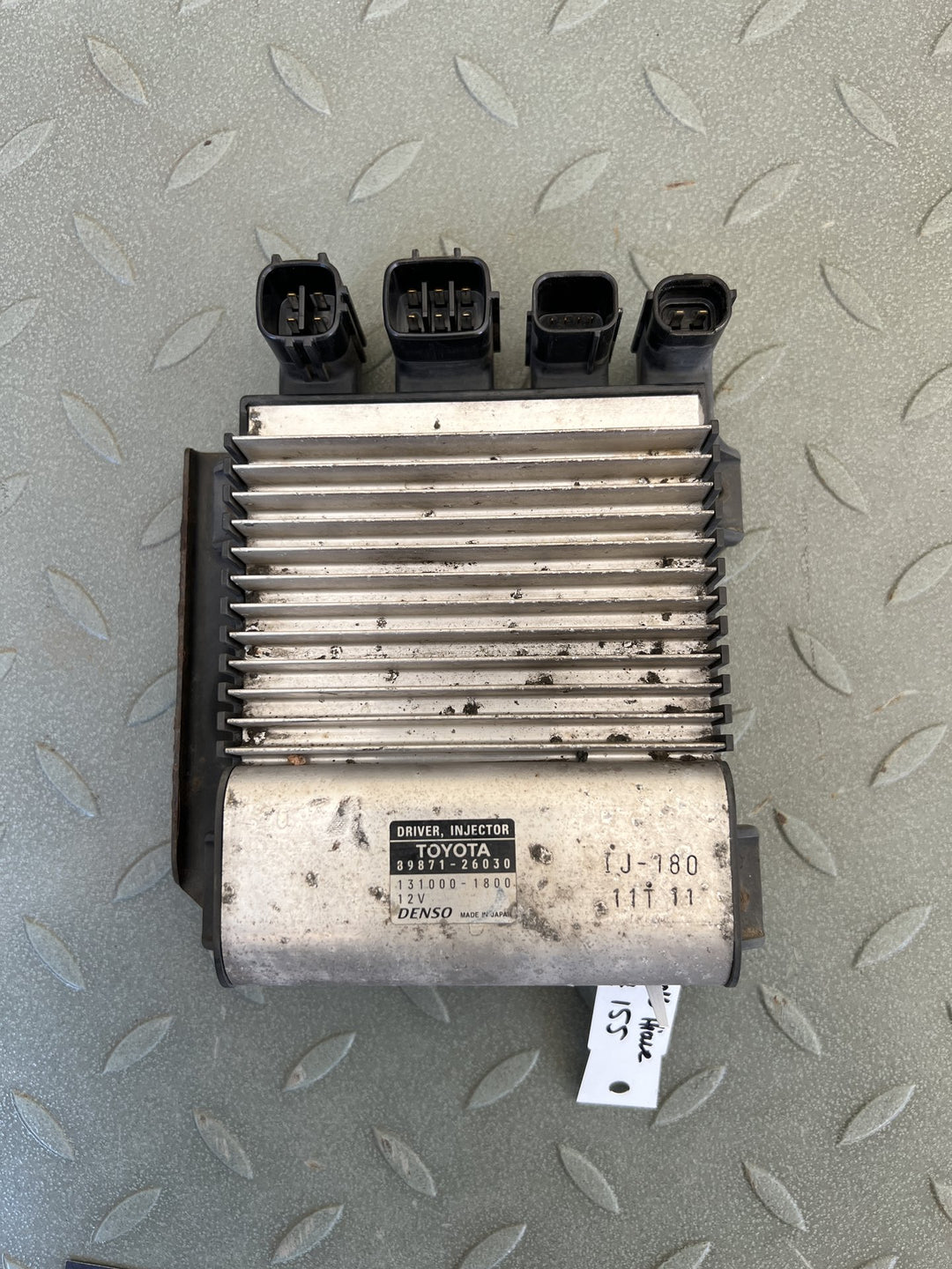 Oct 2006 to Apr 2019- Toyota Hiace- Fuel Injector Driver Module- Injector Driver- PN: 8987126030