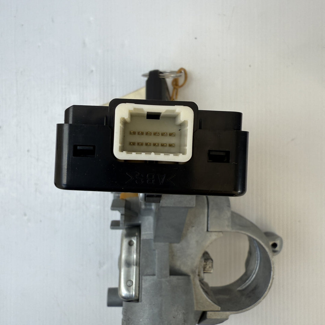 2015-2017 Mitsubishi Lancer Ignition With Key 8670A037