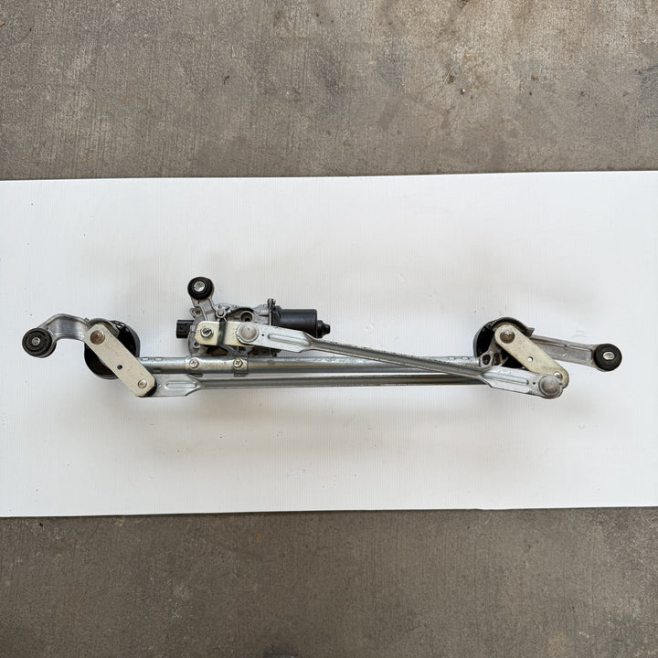 2015-2026 Nissan Navara D23 Wiper Motor 9X28C134