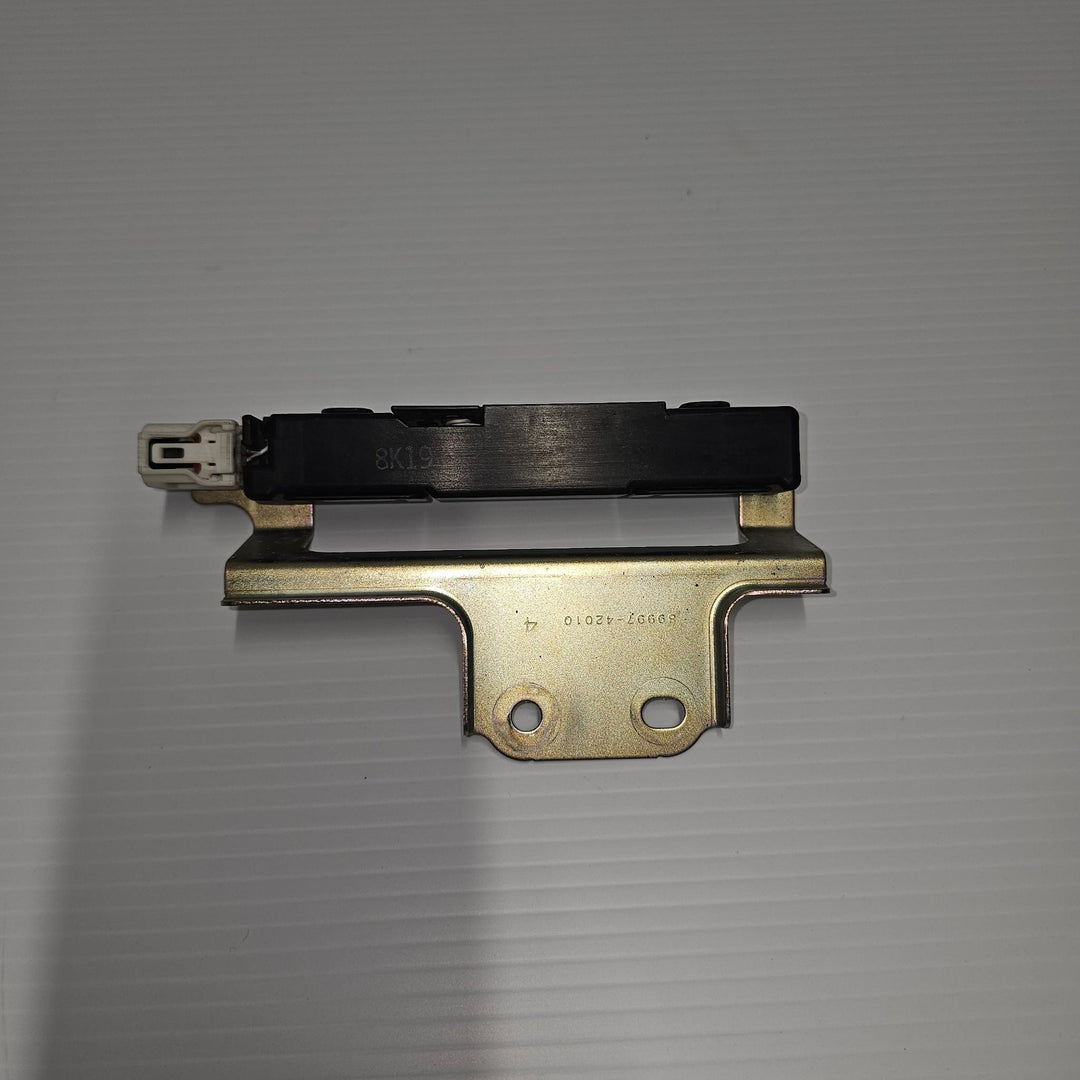 2012-2018 Toyota RAV4 GXL Keyless Entry Antenna 8999742010