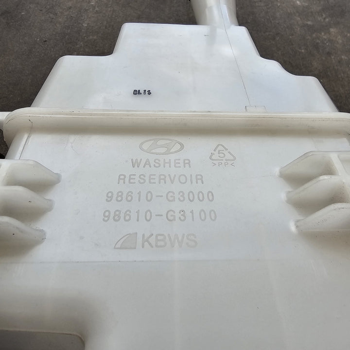 Mar 2017 to Dec 2023 - Hyundai i30 PD Hatchback KMHH - Washer Bottle