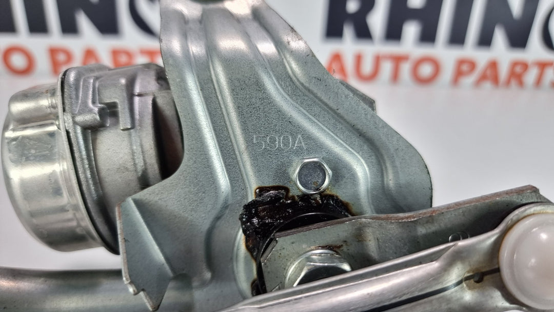 2021 Mazda Mazda3 BP G20 Evolve Vision 2 Petrol Automatic - Wiper Motor B0J86737X