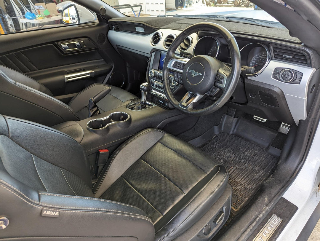2016 Ford Mustang GT - Console Lid