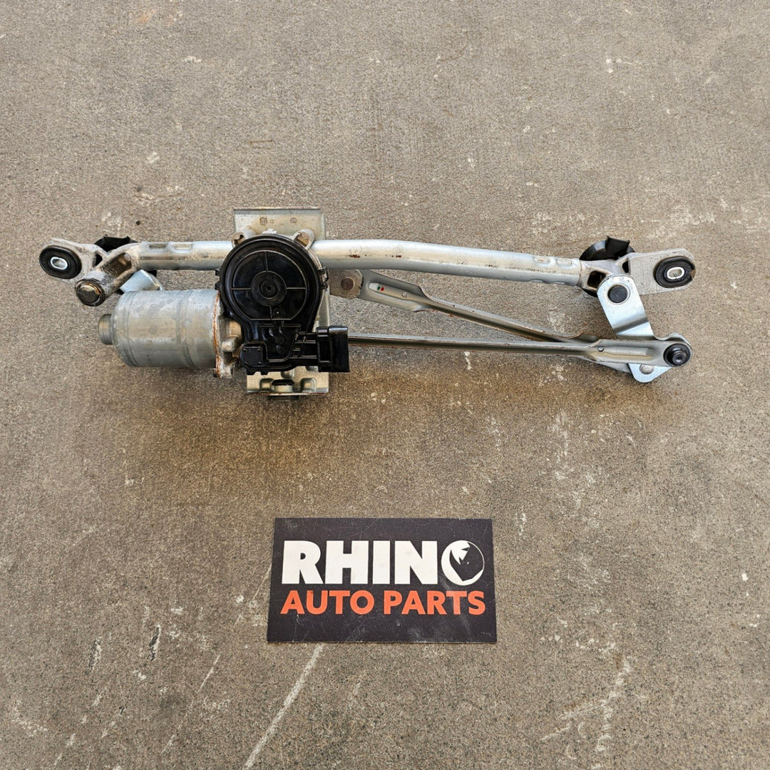 2023 Hyundai i30 - Wiper Motor PN: 98100G3900