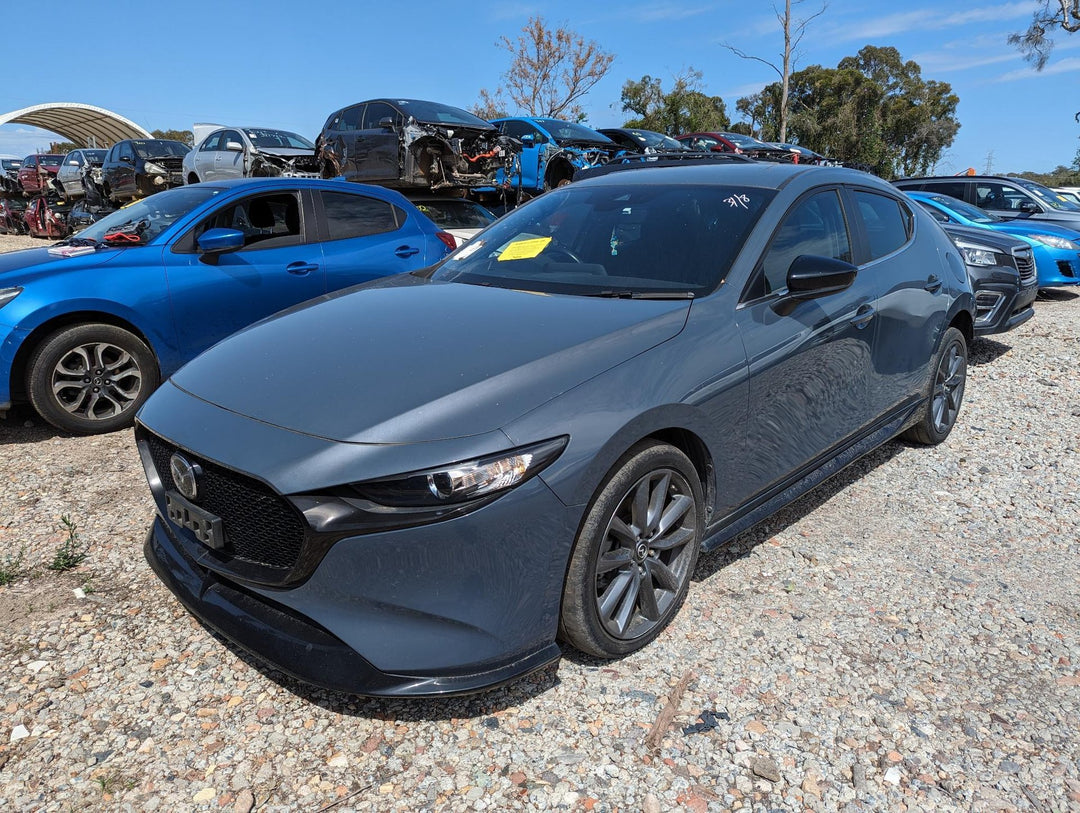 2019 Mazda Mazda3 BP JM0BP2HLA01103327 - Right Side Inner Door Handle PN: BCJHV8392