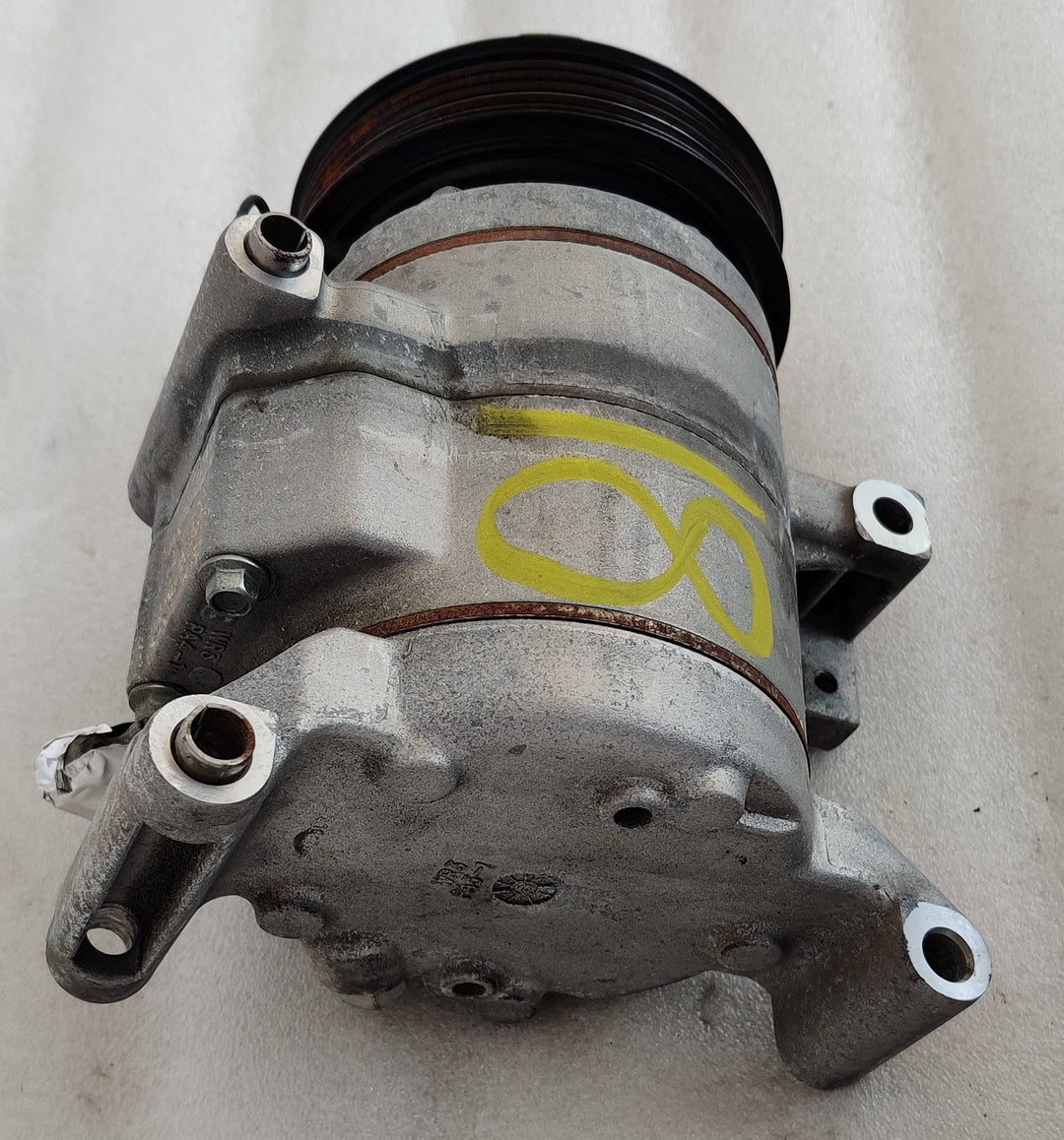 2013-2019 Mazda Mazda3 Maxx A/C Compressor KD450943