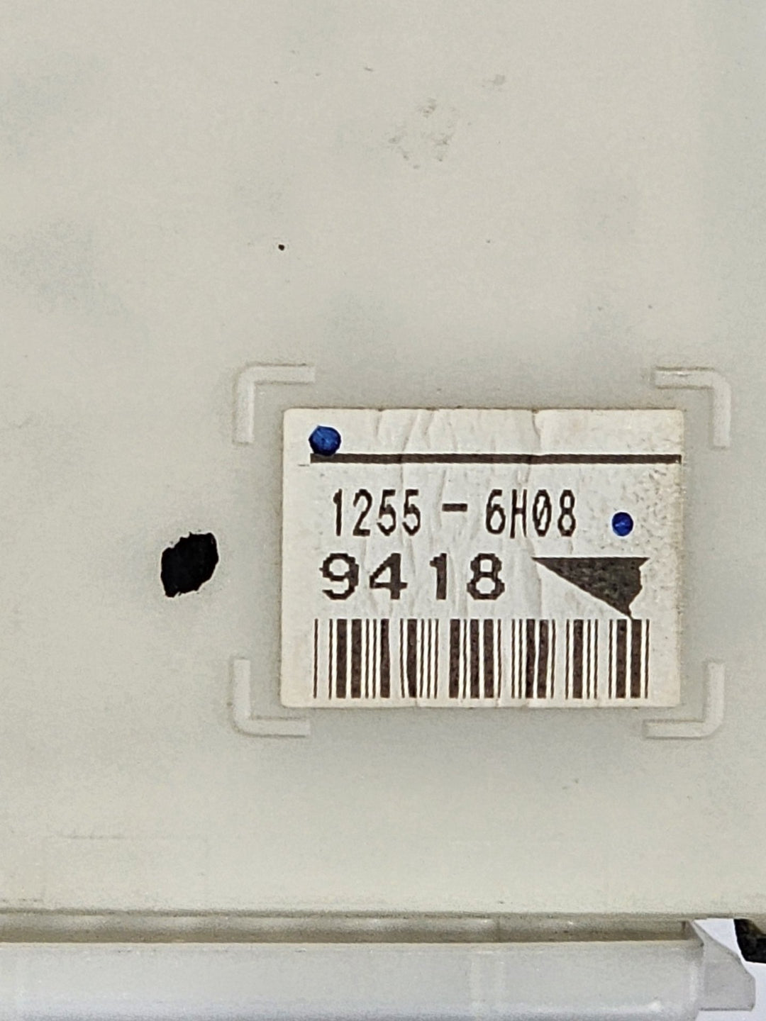 2006 Lexus IS300 GSE20R F Sport  Petrol Manual - Fuse Box 8273053050