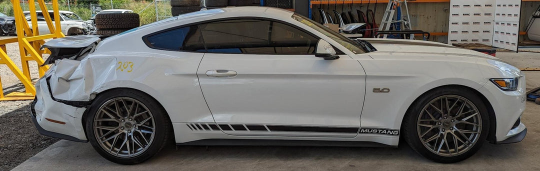 2016 Ford Mustang GT - Hard Top Roof