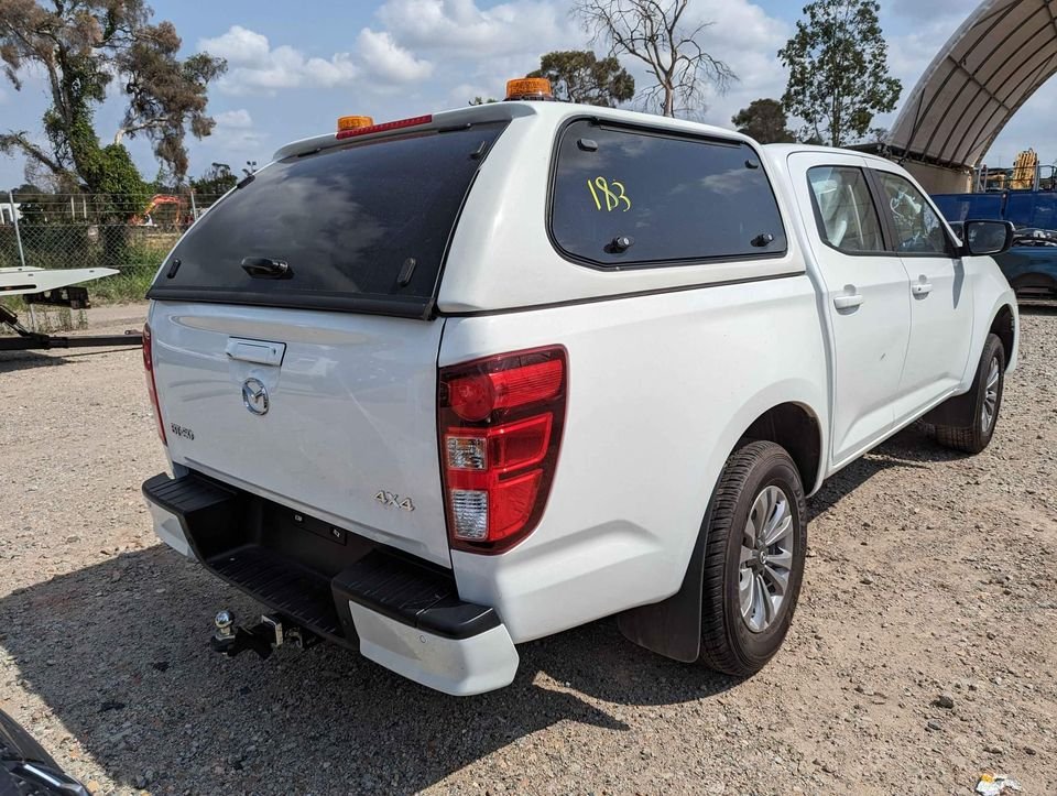 Jul 2020 to Current- Mazda BT-50 TF- Antenna