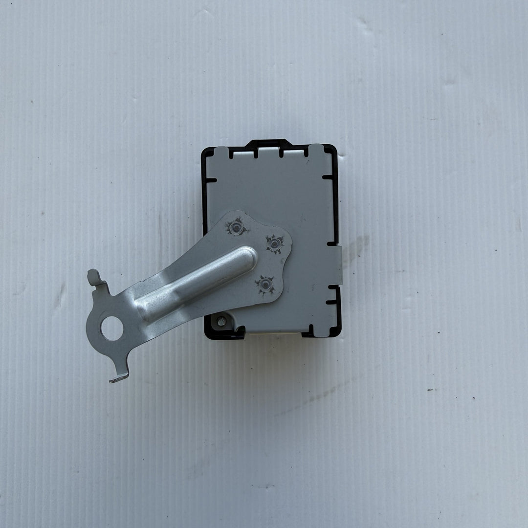 2018 Toyota C-HR X50 Koba 1.2 Petrol Automatic CVT - Door Control Module 8974010020