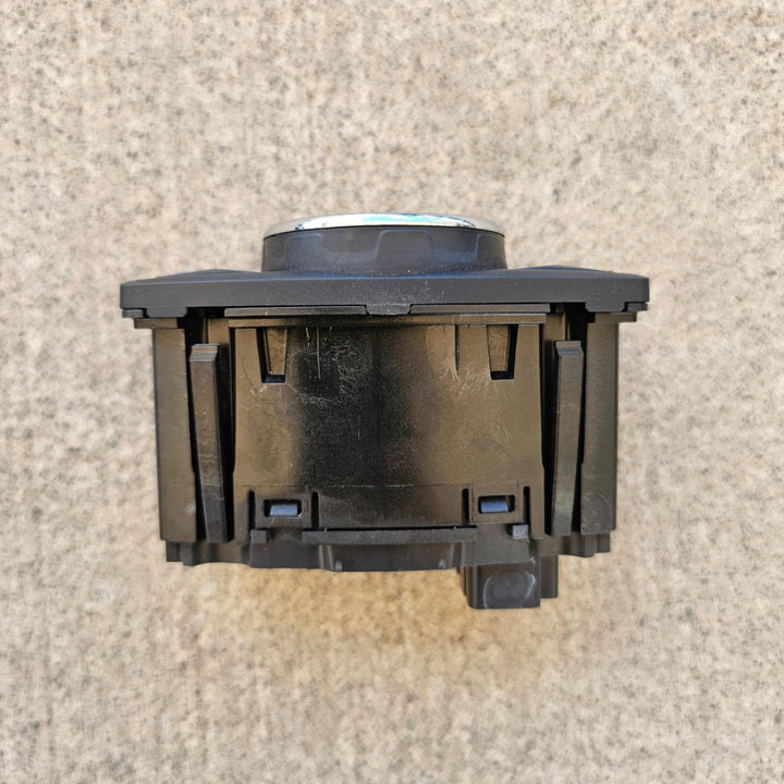 2015 Ford Ranger PXII MNAUMFF50FW519773 - Headlight Switch PN: DG9T13D061BDW