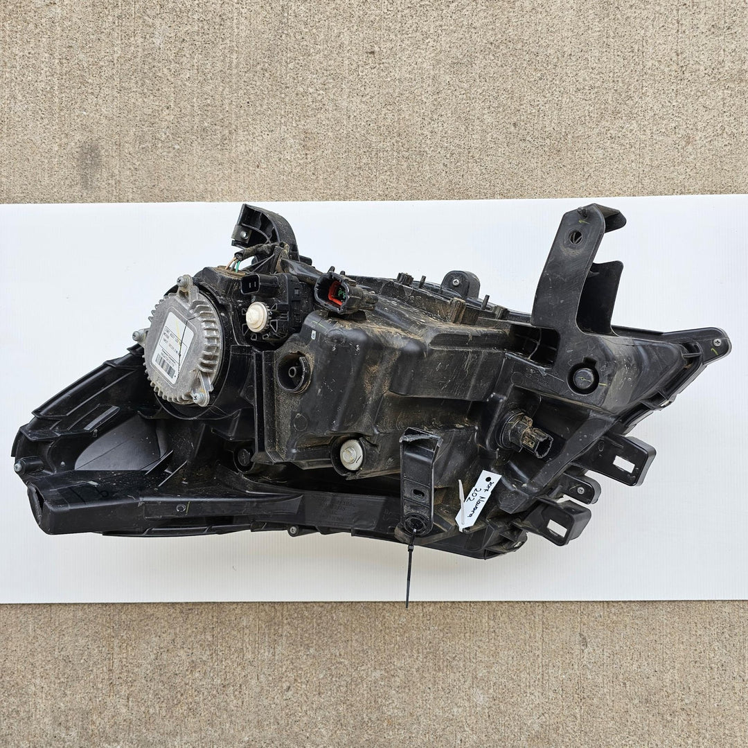 2015-2020 Nissan Navara D23 Right Headlight HASA75H10179