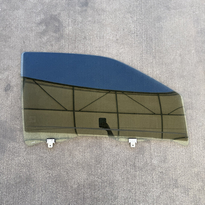 2023 Mazda BT-50 TF XT 3 Diesel  - Right Front Door Glass