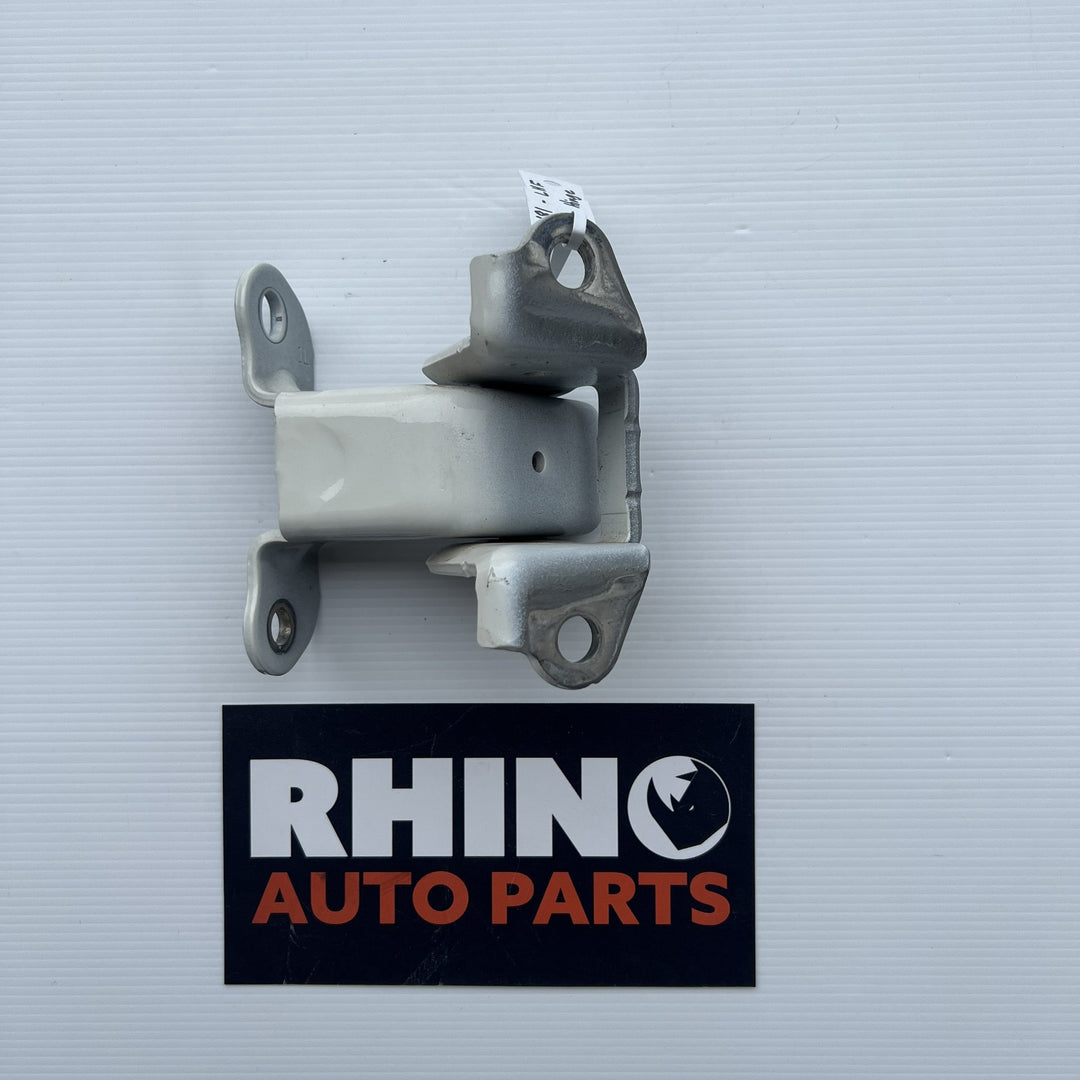 2019 Toyota Hiace LWB Left Front Door Bottom Hinge