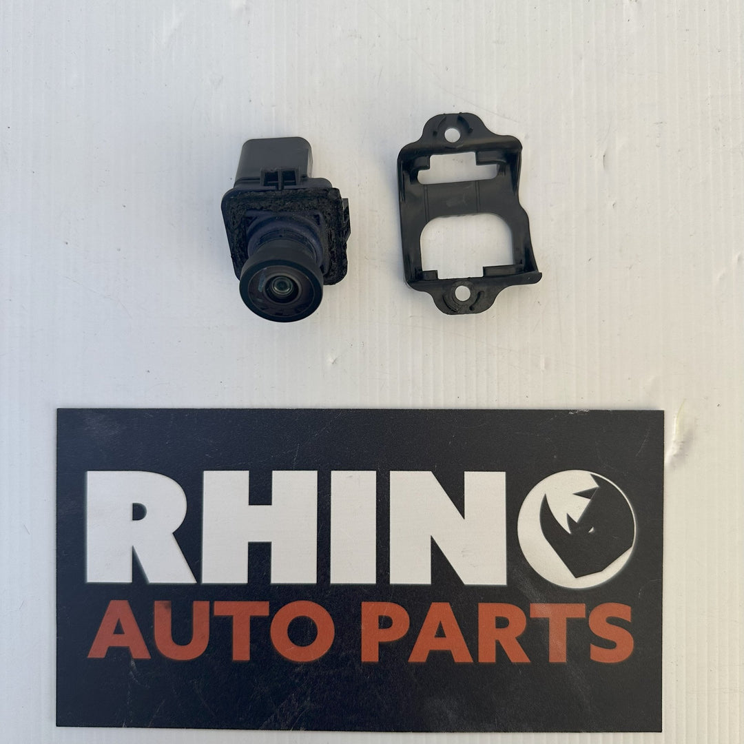 2016 Ford Mustang GT - Reverse Camera PN: FR3T19G490AE