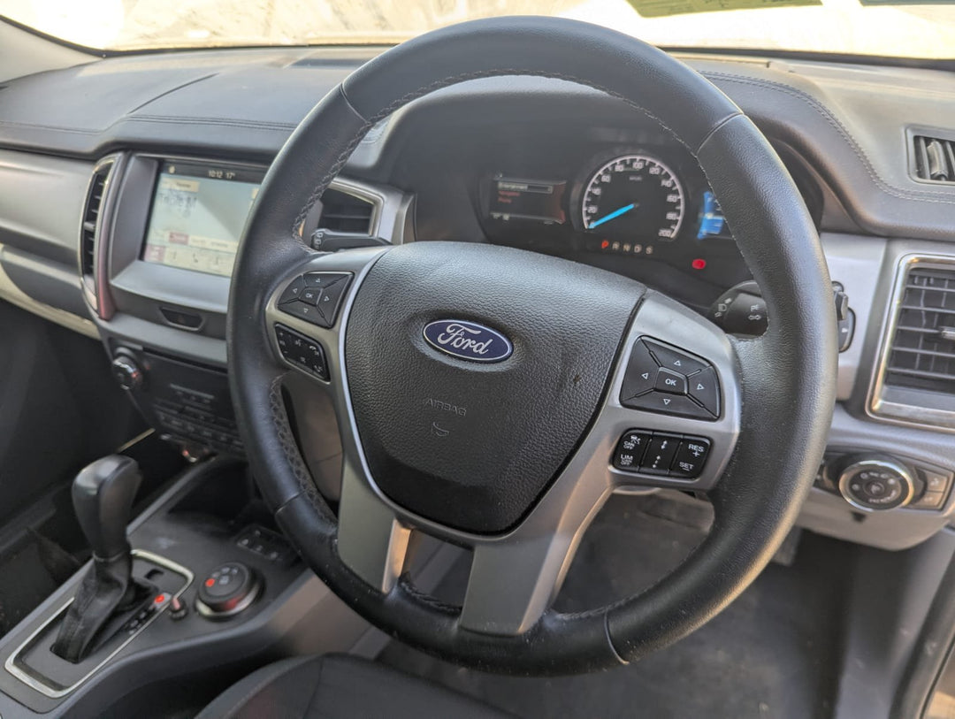Jul 2015 to Jun 2018 - Ford Everest UA Trend Titanium - Nudge Bar
