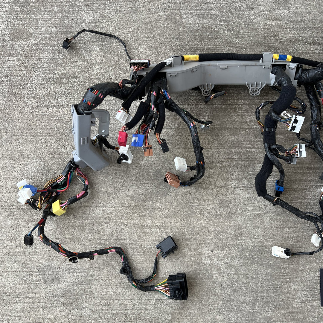 2007-2021 Hyundai iLoad Dash Wiring Harness 911Z04HE00F