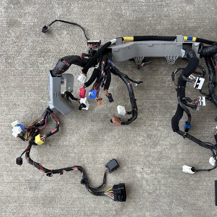 2007-2021 Hyundai iLoad Dash Wiring Harness 911Z04HE00F