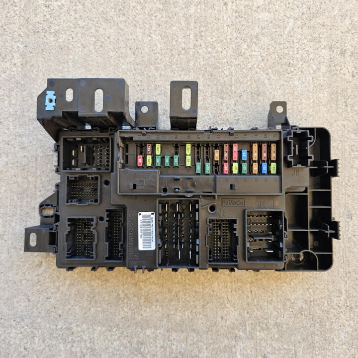 2017 Ford Mustang FM 1FA6P8CF3H5324410 - Body Control Module PN: HR3T15604HFE