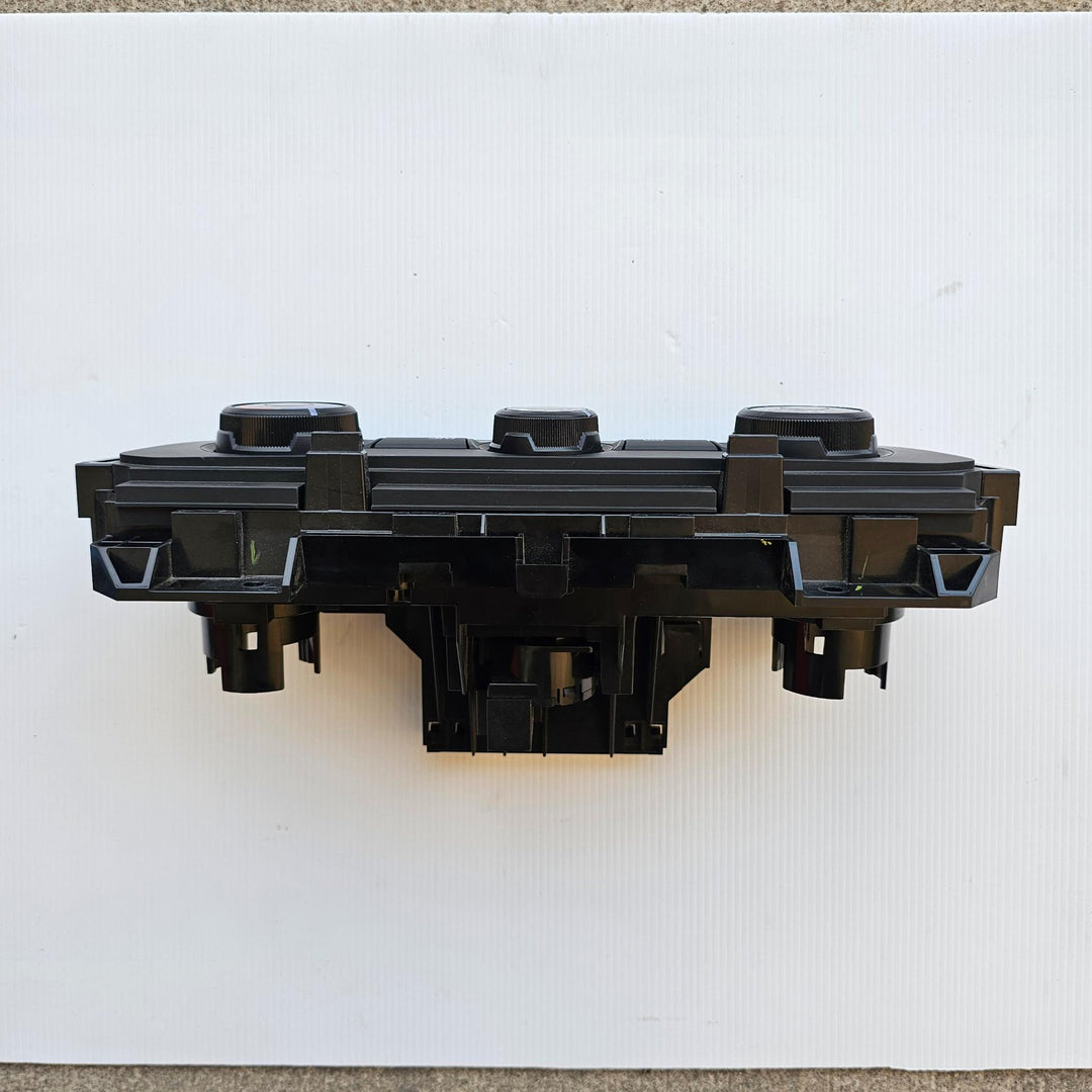 Jul 2020 to Current - Mazda BT-50 TF - Heater/AC Controls - Non Climate Control, W/ Demist Type