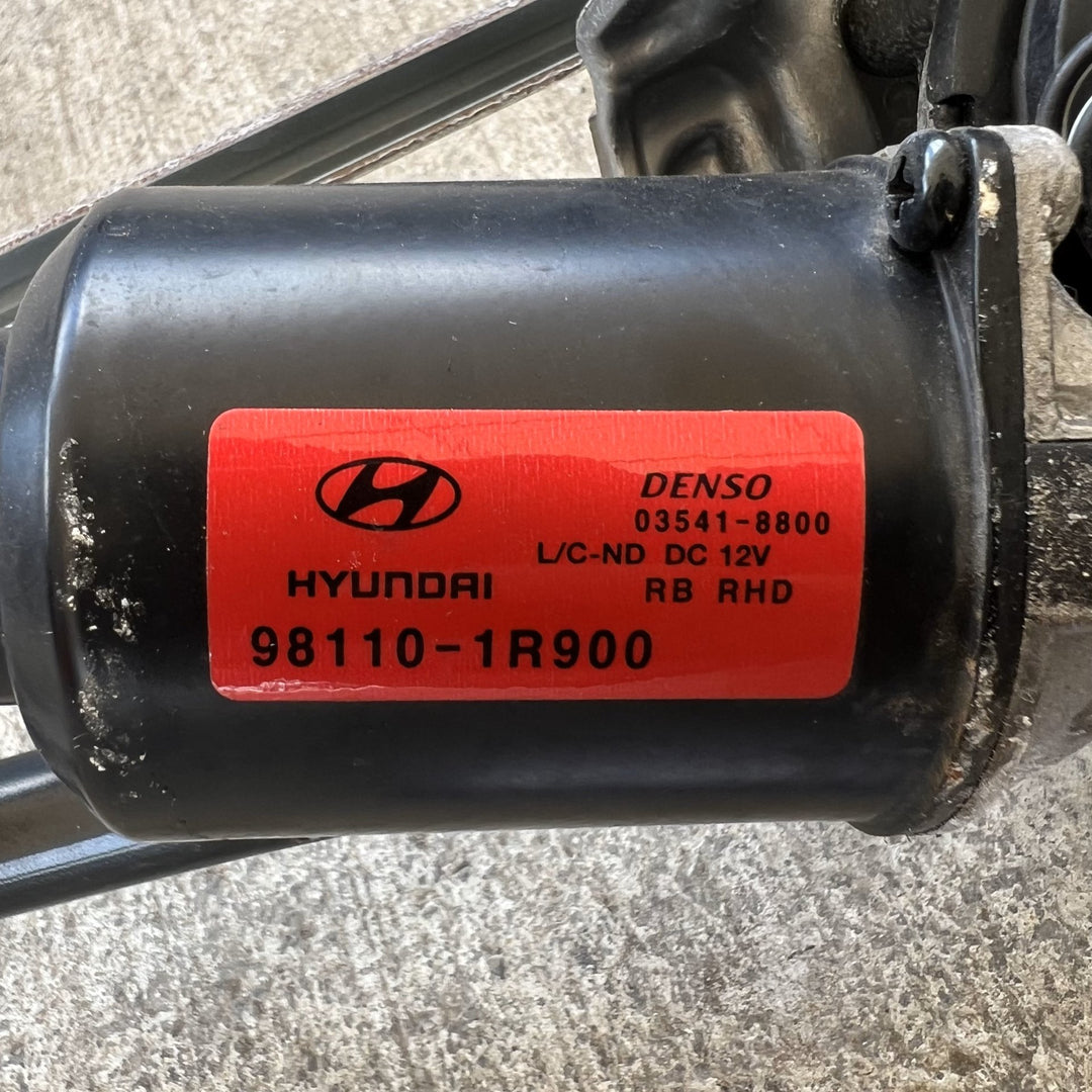 2017 Hyundai Accent RB Sport  Petrol Automatic - Wiper Motor 981101R900