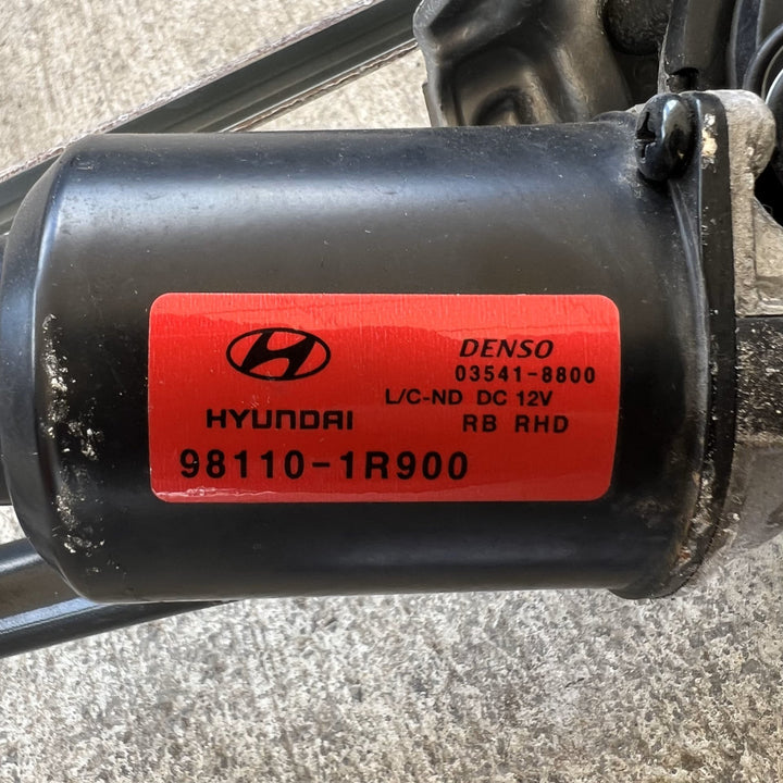 2017 Hyundai Accent RB Sport  Petrol Automatic - Wiper Motor 981101R900
