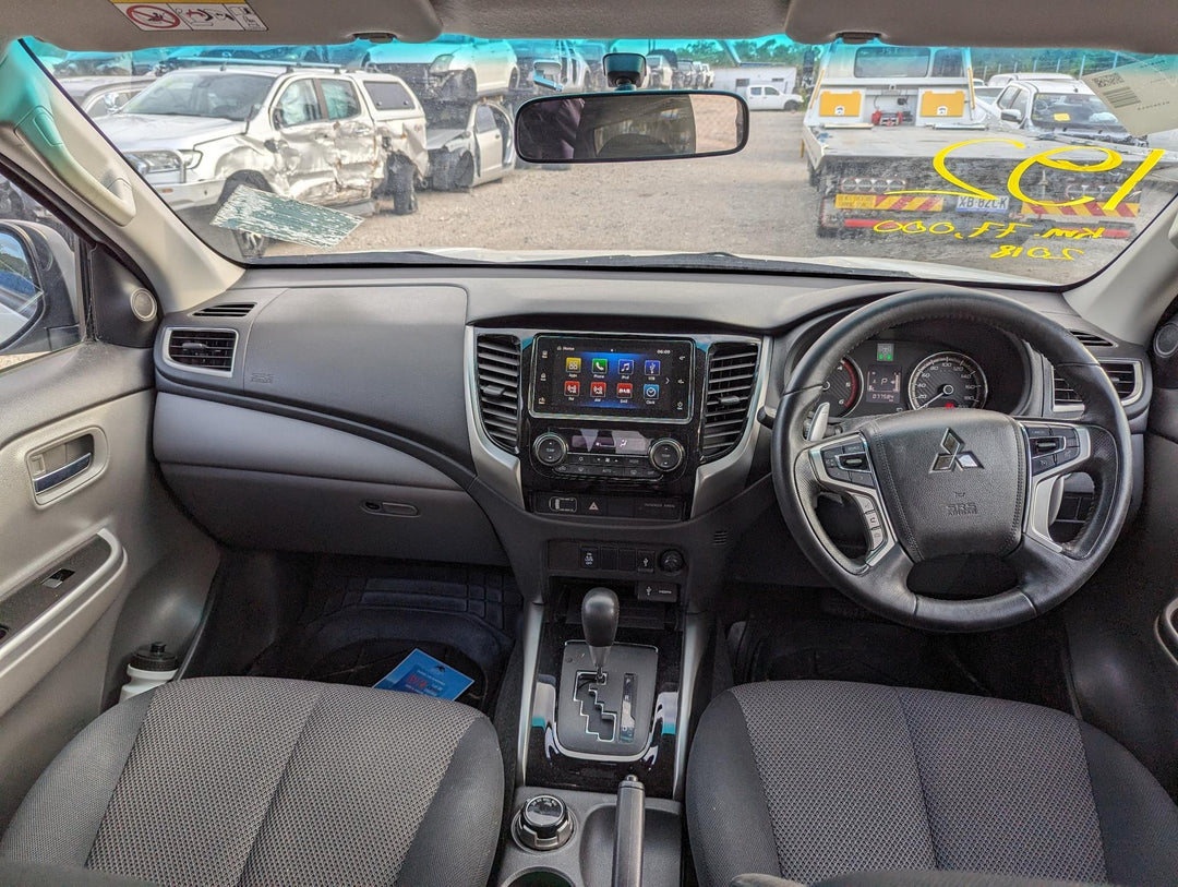 2018, Mitsubishi, Triton, GLS