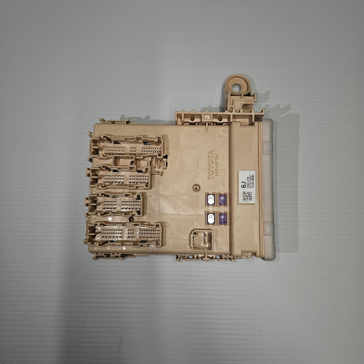 2012-2018 Toyota RAV4 GXL MPX Power Source Control Module PSC 8922142300
