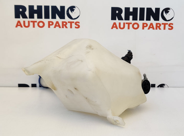 2011-2020 Mazda BT-50 XT Washer Bottle
