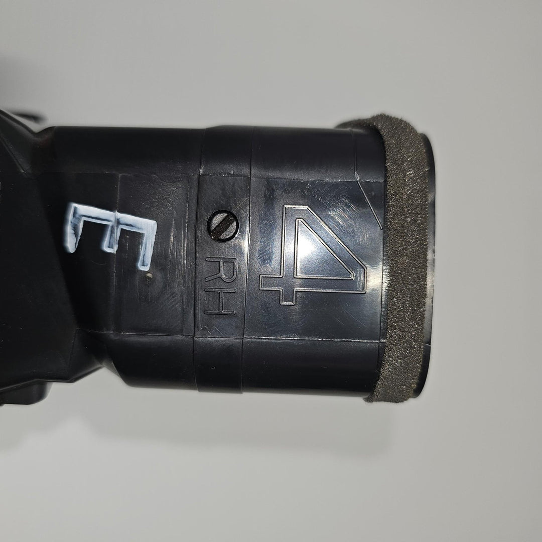 2012-2018 Toyota RAV4 GXL Right Dash Air Vent