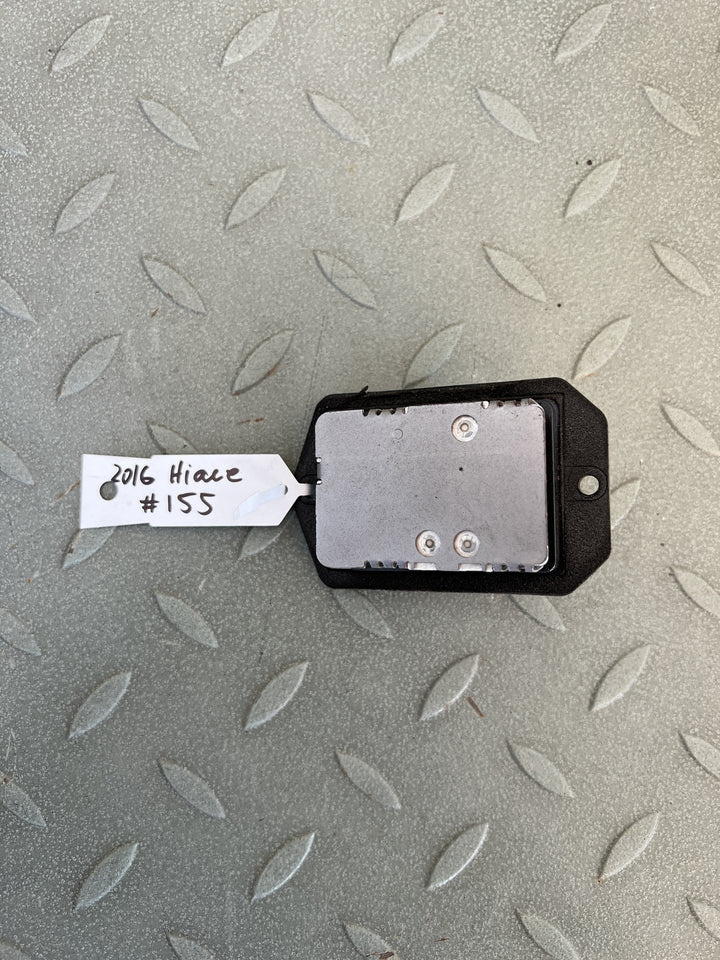 Jan 2005 to Apr 2019- Toyota Hiace TRH KDH- Fan Speed Resistor