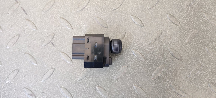 2022 Suzuki Swift - Mirror Adjuster Switch