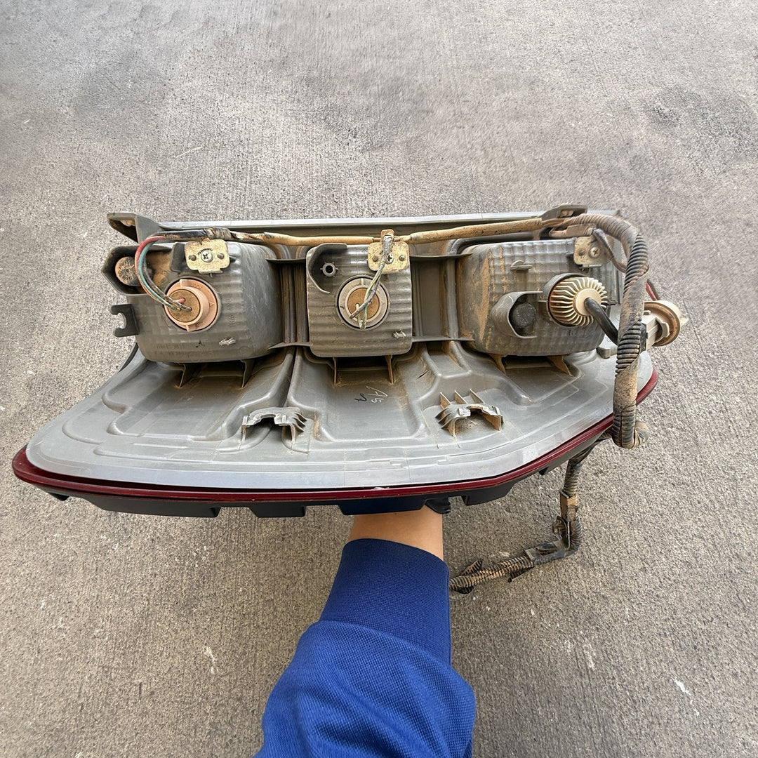 2019 Ford Ranger - Right Taillight PN: EB3B13404EA
