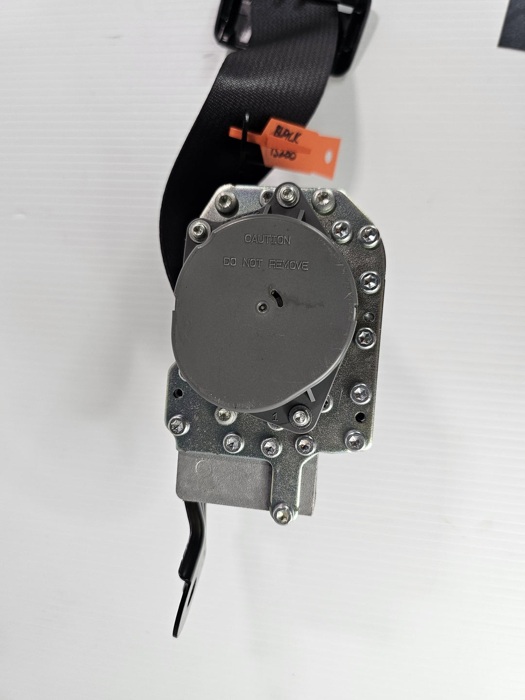2006 Lexus IS300 GSE20R F Sport  Petrol Manual - Left Front Seat Belt 10032006