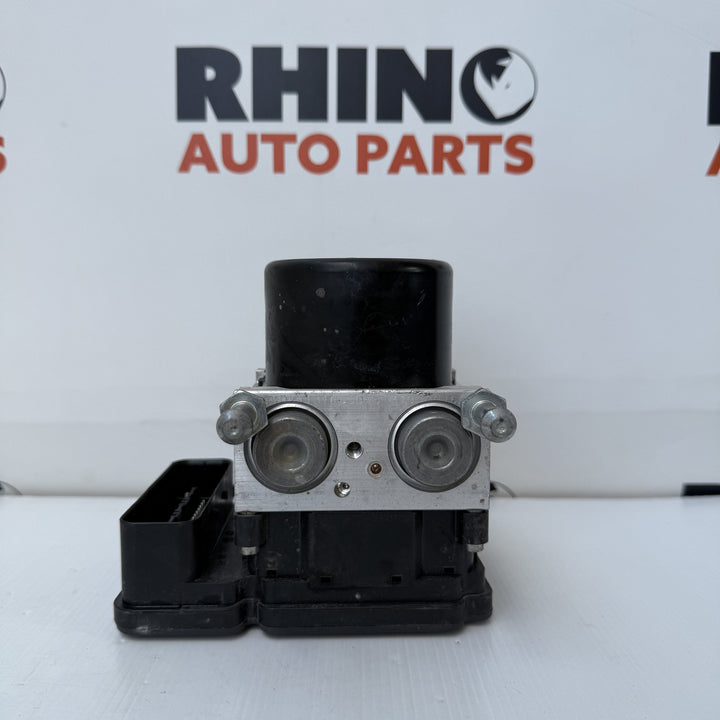 2015-2017 Mitsubishi Lancer ABS Pump/Modulator 4670A717