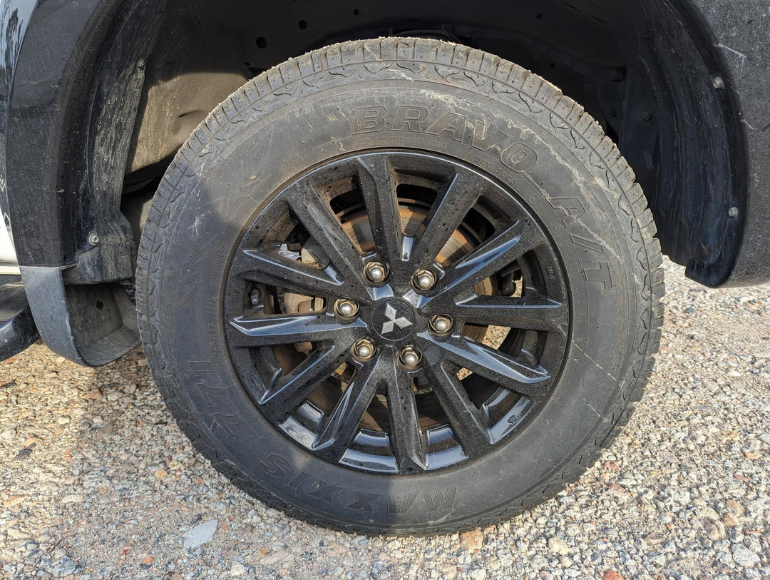 2018, Mitsubishi, Triton, GLS