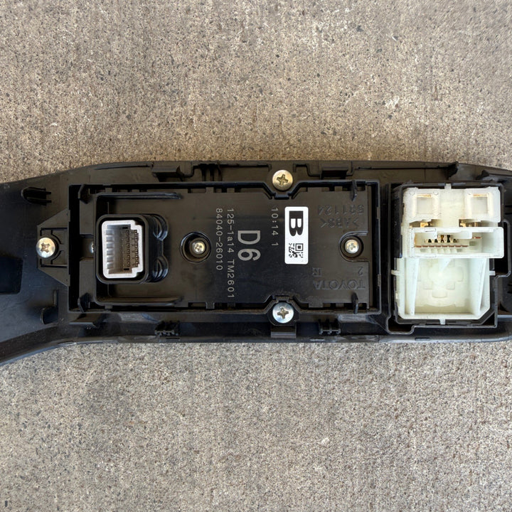2021 Toyota Hiace - Power Window Switch PN: 8404026010