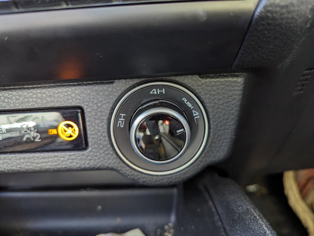 Jul 2020 to Current- Mazda BT-50 TF- Heater/AC Controls- Dual Zone Climate Control Type