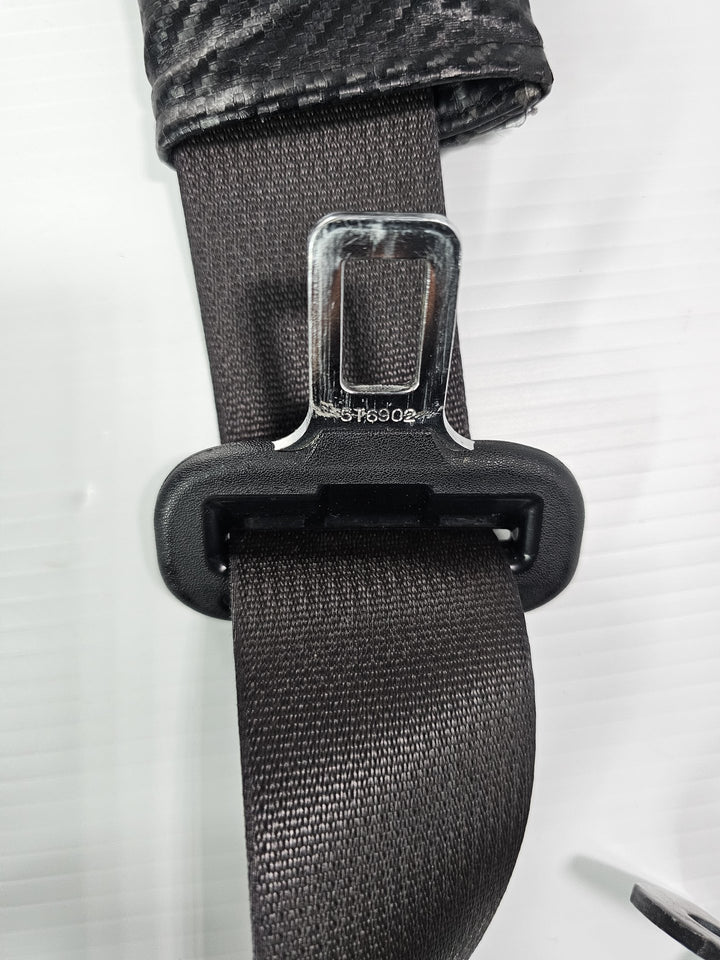 2006 Lexus IS300 GSE20R F Sport  Petrol Manual - Left Front Seat Belt 10032006