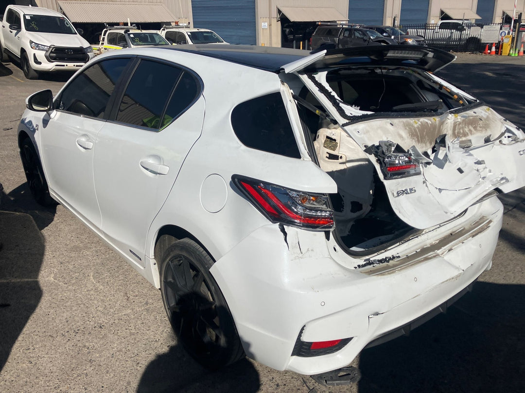 2017 Lexus CT200h ZWA10 JTHKD5BH102299093