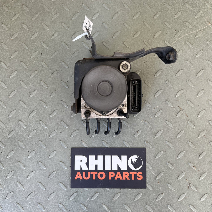 Jan 2005 to Apr 2019- Toyota Hiace TRH KDH- ABS Pump/Modulator- Lwb/Swb