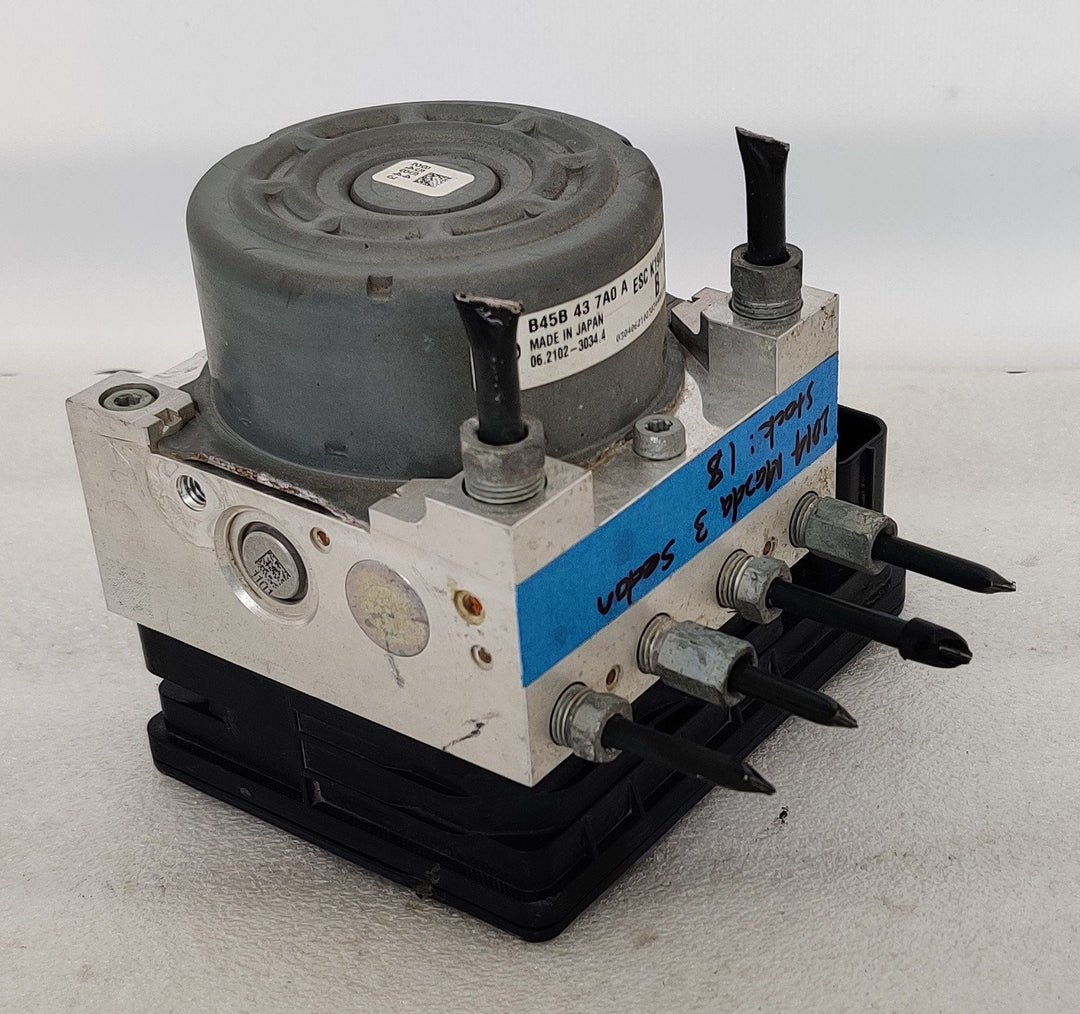 2013-2019 Mazda Mazda3 Maxx ABS Pump/Modulator B45B437A0A