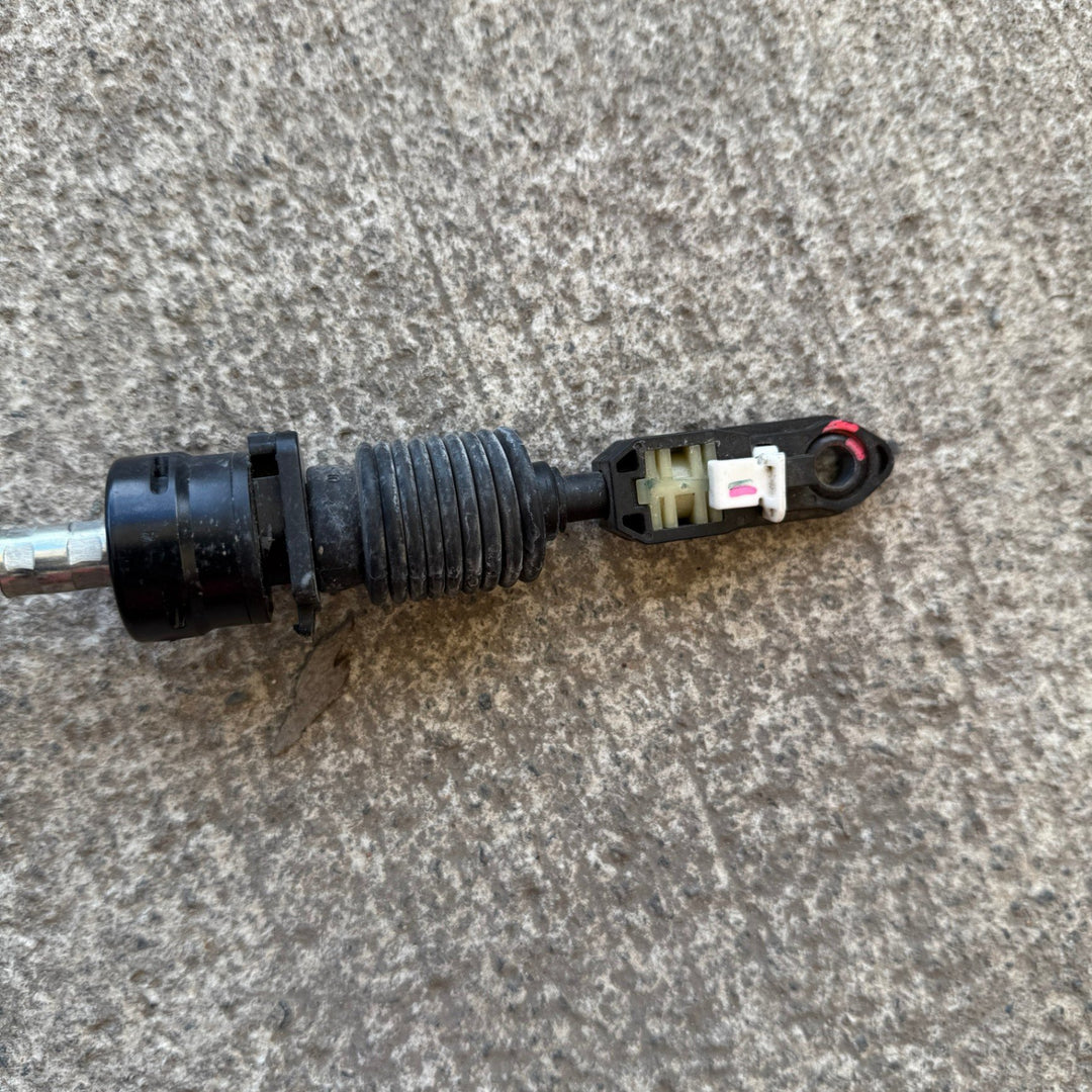 2022 Mazda BT-50 - Gear Stick/Shifter