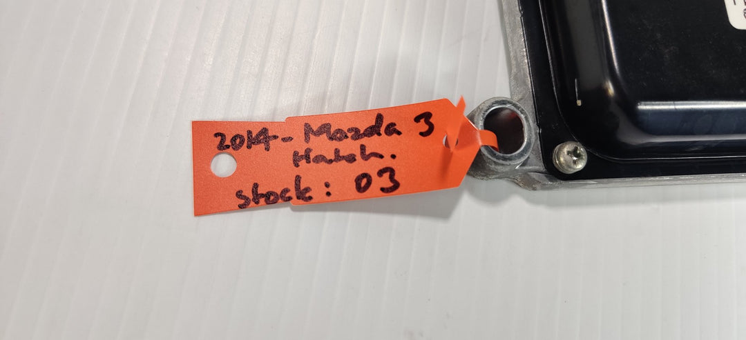 2014 Mazda Mazda3 Maxx ECU P51J18881A