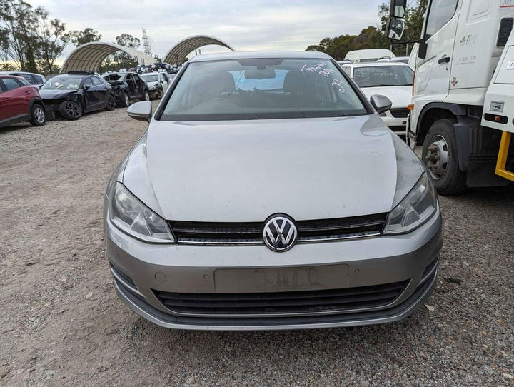 2012-2020 Volkswagen Golf 90TSI Comfortline Left Rear Door Shell