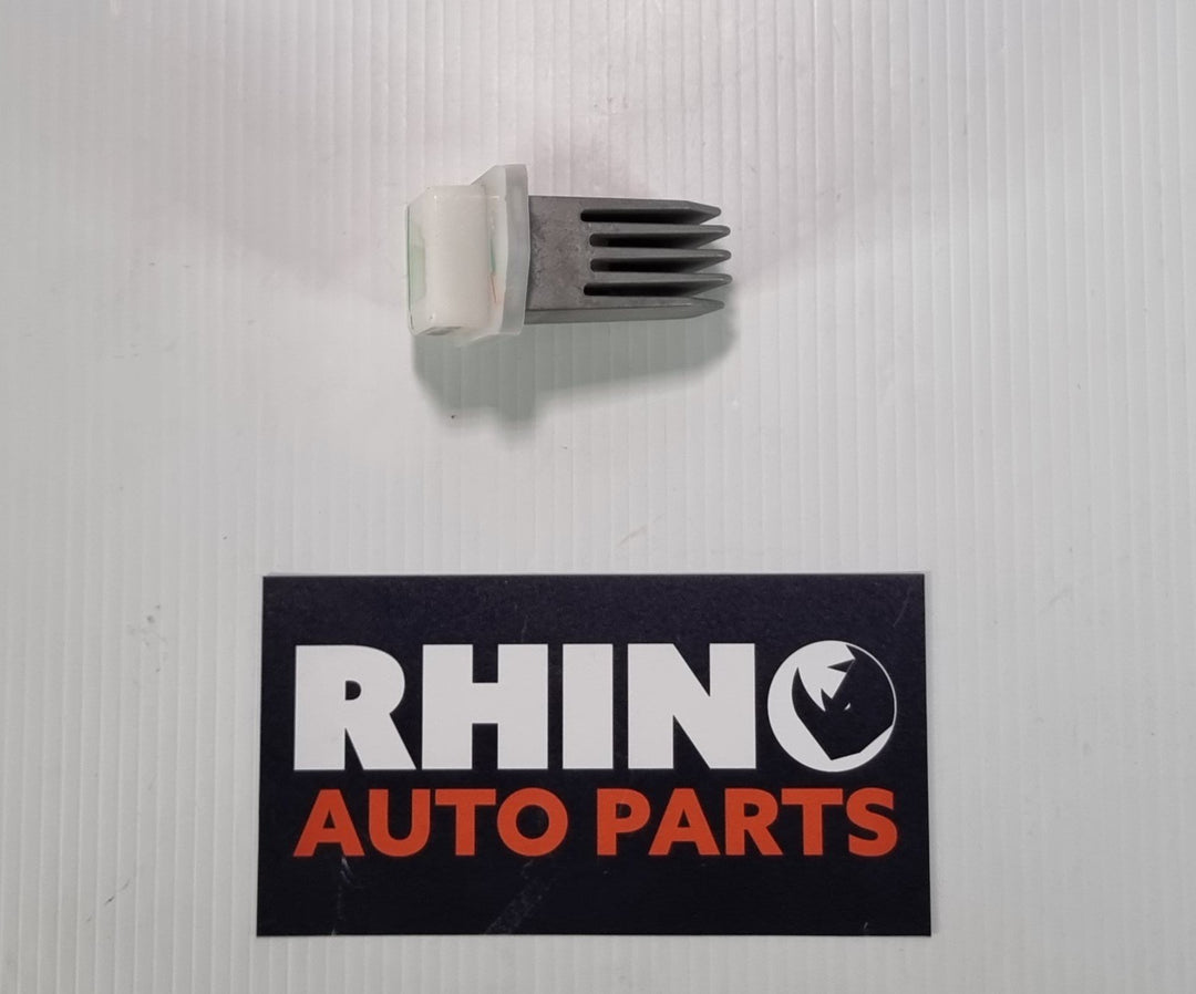 2018 Nissan Navara D23   Diesel Unknown - Fan Speed Resistor