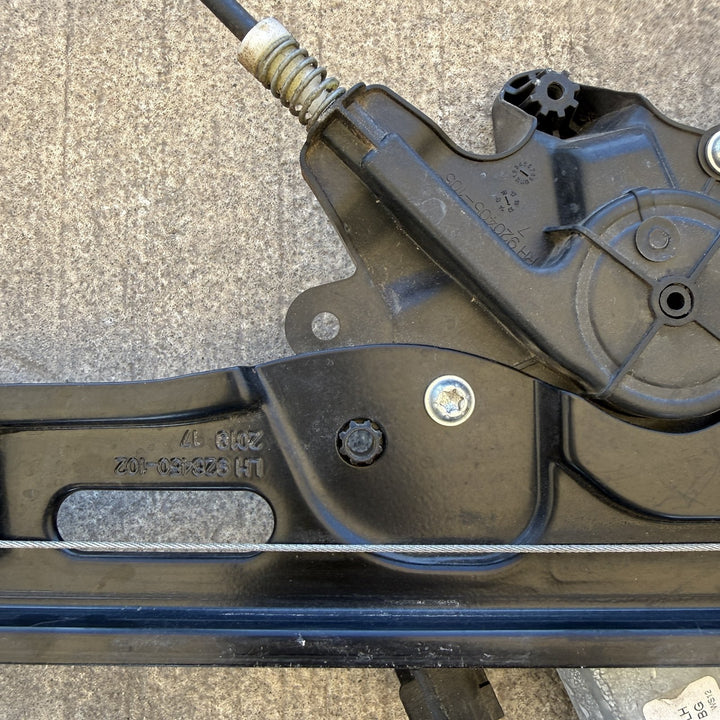 2019 Ford Ranger  XLT Hi-Rider 3.2 Diesel Automatic - Left Front Window Regulator/Motor AB392123201BG