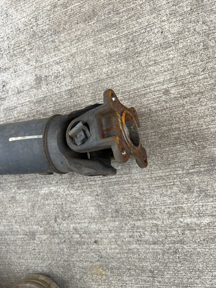 Nov 2007 to Mar 2021 - Hyundai iLoad TQ Diesel 2.5L Automatic - Rear Prop Shaft